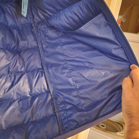 Eddie Bauer Down Vest - Picture 6 of 6
